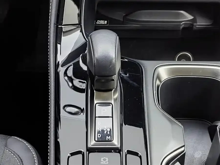 Lexus NX 2022 260 front-wheel drive Chuangchi version 2022 — миниатюра 4