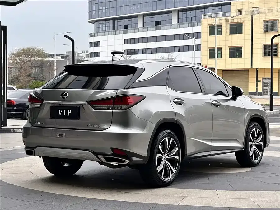 Lexus RX 2020 facelift 300 four-wheel drive elegant version 2022 — миниатюра 3