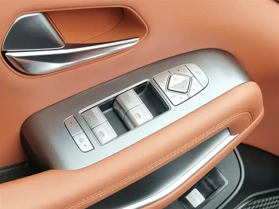 BYD Tang L Tang L 2025 EV 600km Four-wheel Drive LiDAR Flagship Model 2025 — миниатюра 3