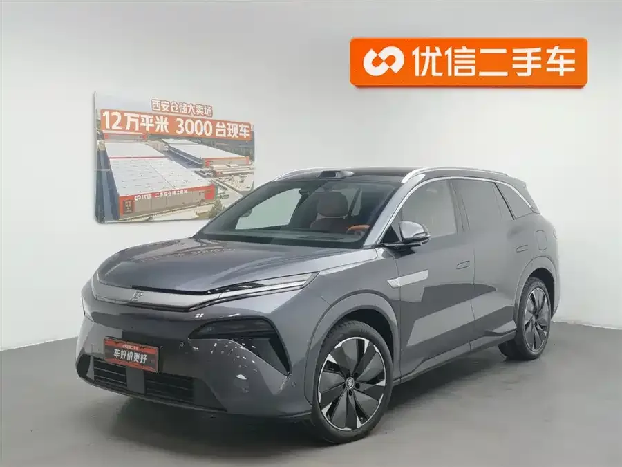 BYD Tang L Tang L 2025 EV 600km Four-wheel Drive LiDAR Flagship Model 2025 — фото 1, купить с доставкой в Москву