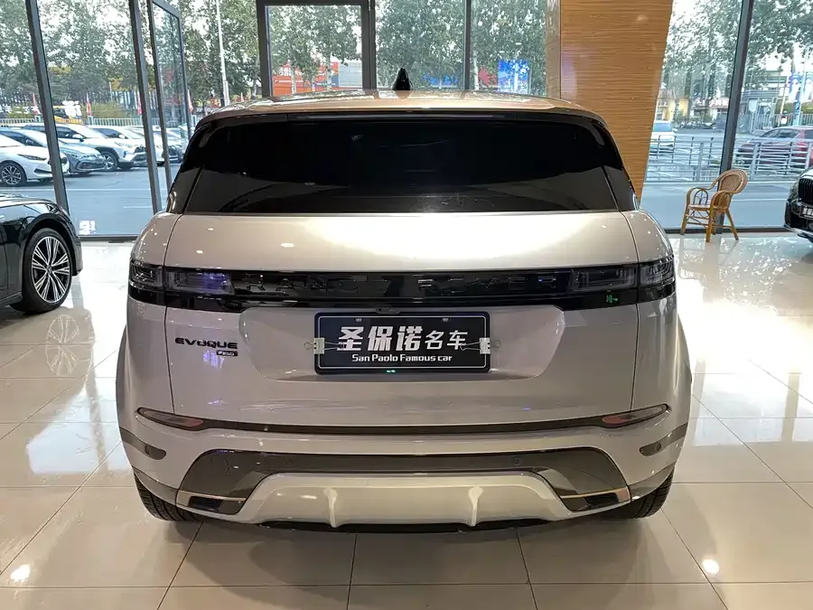 Land Rover Range Rover Aurora Range Rover Aurora 2023 Aurora L 249PS Corinthian Bronze Special Edition 2023 — миниатюра 5