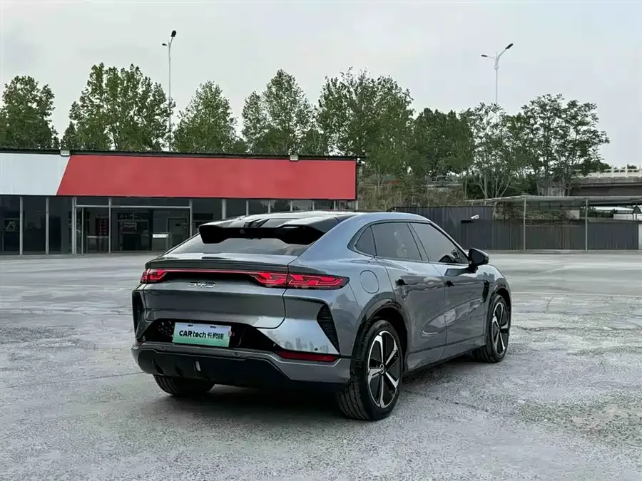BYD Song L EV Song L EV 2025 Intelligent Driving Edition 662KM Laser Radar Excellence Edition 2025 — миниатюра 2