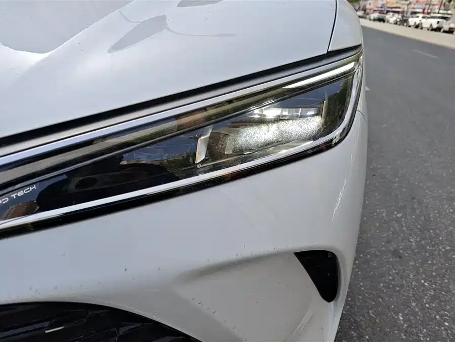 BYD Song L DM-i Song L DM-i 2025 Intelligent Driving Edition 112km Leading Model 2025 — миниатюра 2