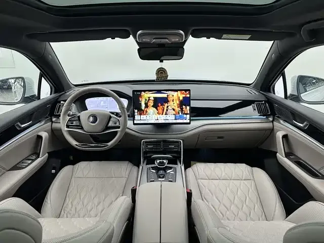 BYD Tang New Energy Tang New Energy 2025 DM-i 115KM Premium Edition 2024 — миниатюра 3