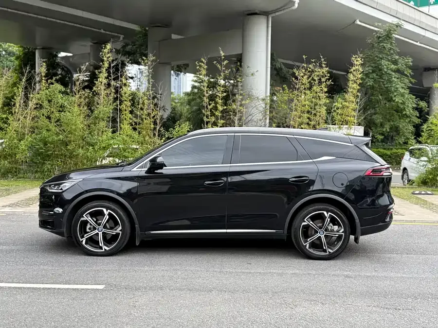 BYD Tang New Energy Tang New Energy 2021 DM-i 112KM Premium Edition 2022 — миниатюра 4