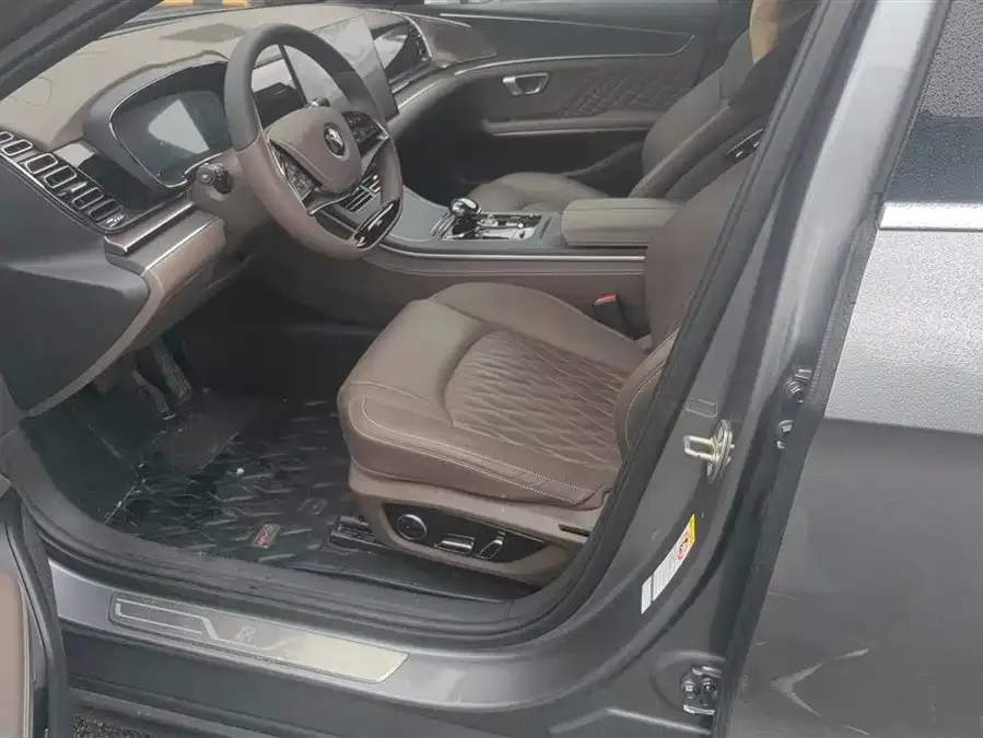 BYD Second-hand Han 2022 DM-i 121KM Premium Edition 2022 — миниатюра 3