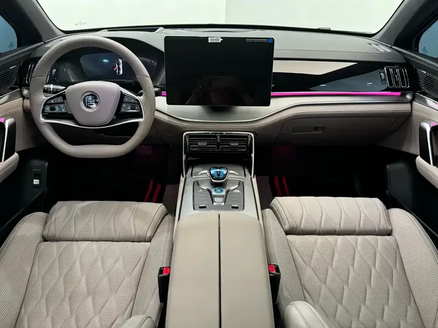 BYD Tang New Energy Tang New Energy 2025 DM-i 115KM Flagship 2025 — миниатюра 5