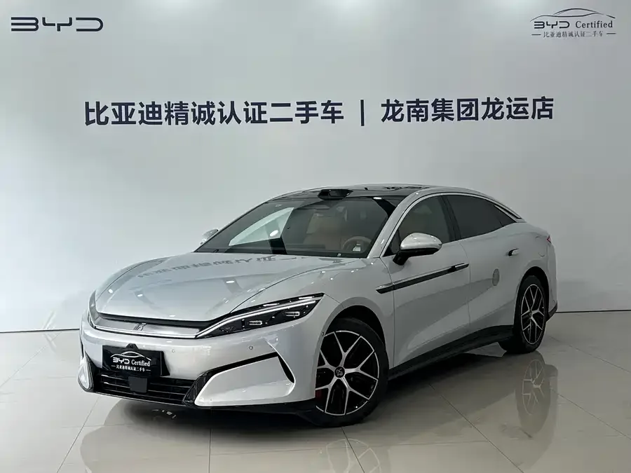 BYD Han L 2025
