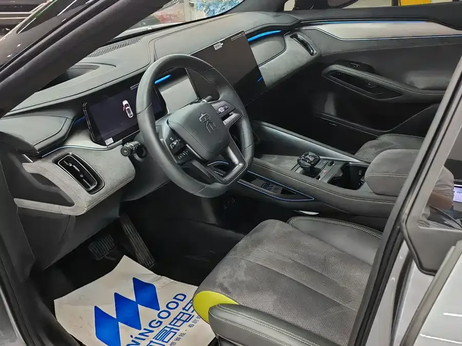 BYD Song L EV Song L EV 2025 Smart Driving Edition 602KM LiDAR 4WD 2025 — миниатюра 2