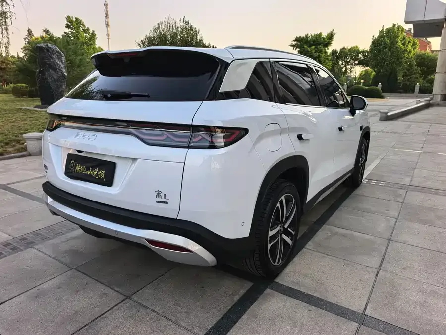 BYD Song L DM-i Song L DM-i 2025 Intelligent Driving Edition 112km Leading Model 2025 — миниатюра 5