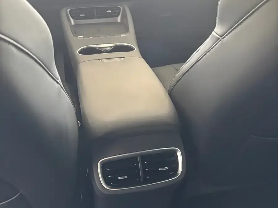 BYD Hiace 06 Hiace 06 2025 EV 605 Navigator Pro Edition 2026 — миниатюра 4