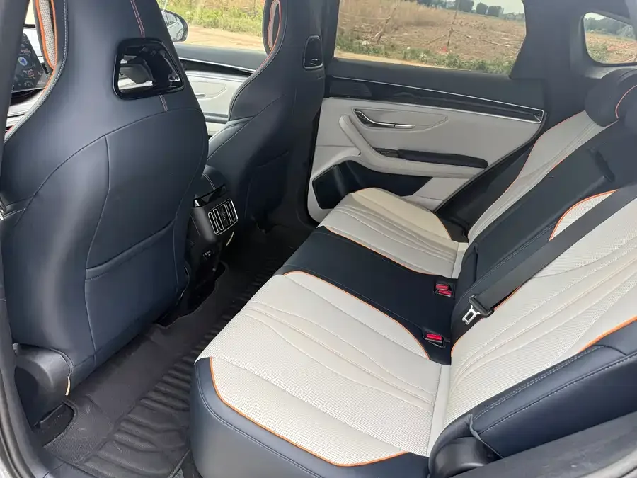 BYD Song PLUS New Energy Song PLUS New Energy 2023 Champion Edition DM-i 150KM Flagship PLUS 2024 — миниатюра 3