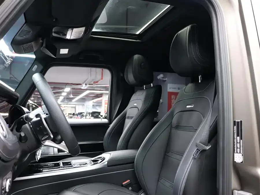 Mercedes-Benz G-Class AMG Mercedes-Benz G-Class AMG 2025 AMG G 63 2026 — миниатюра 3