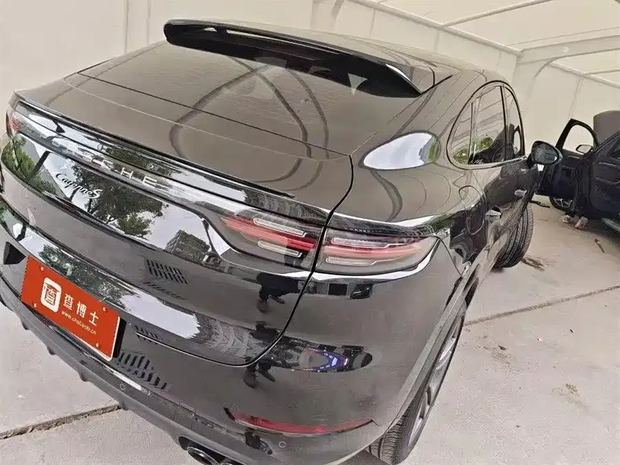 Porsche Cayenne Cayenne 2023 Cayenne S Coup 2.9T Platinum Edition 2023 — миниатюра 4