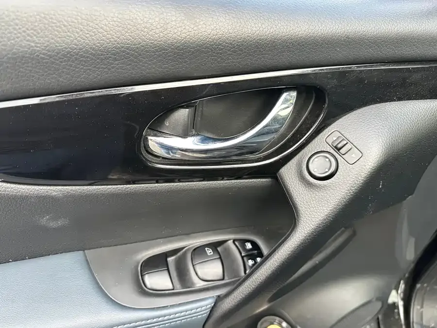 Nissan Qashqai Qashqai 2025 Honor 2.0L CVT XV+ Leading Edition 2025 — миниатюра 5