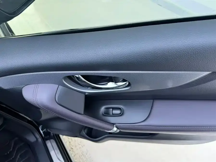 Nissan Qashqai Qashqai 2022 2.0L CVT XV Prem XiaoNight Edition 2022 — миниатюра 5