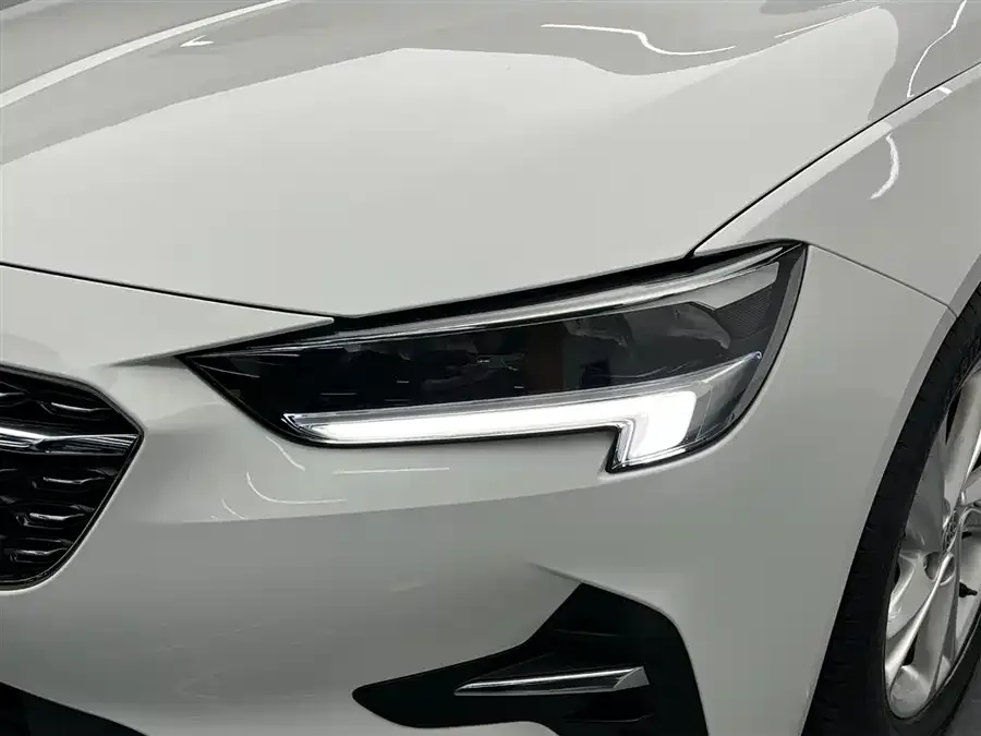Buick Regal Regal 2021 552T Elite 2022 — миниатюра 3