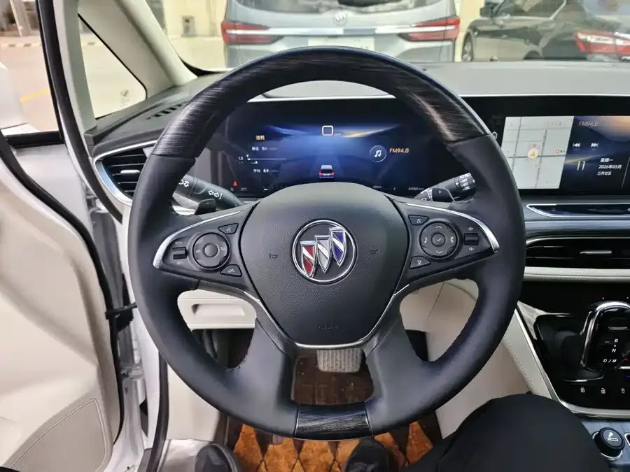 Buick GL8 2023 ES Lu Zun Comfort Edition 2023 — миниатюра 3