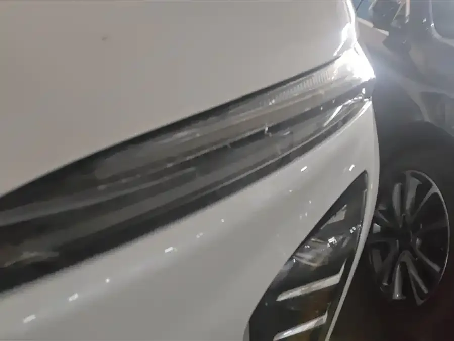 Buick GL8 2025 Lu Zun Premium Edition 2025 — миниатюра 5