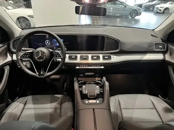 Mercedes-Benz GLE Coupe Mercedes-Benz GLE Coupe 2024 GLE 350 4MATIC Coupe SUV Luxury 2026 — миниатюра 5
