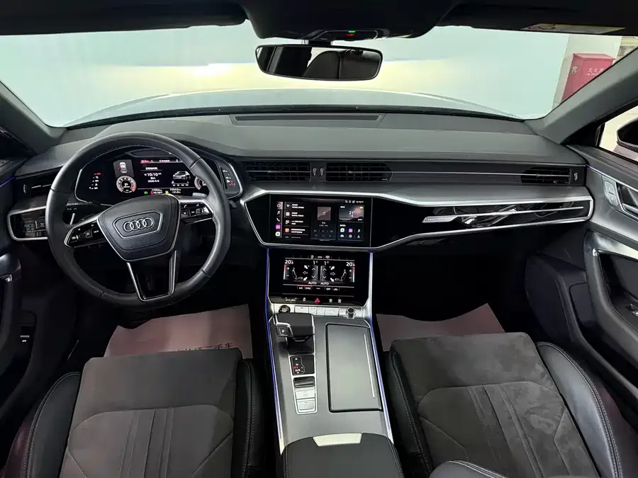 Audi A6L 2024 45 TFSI Premium Dynamic Model 2024 — миниатюра 3