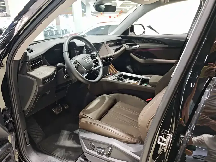 Audi Q6 2023 45 TFSI quattro Qiyun Yulin Set 2025 — миниатюра 3
