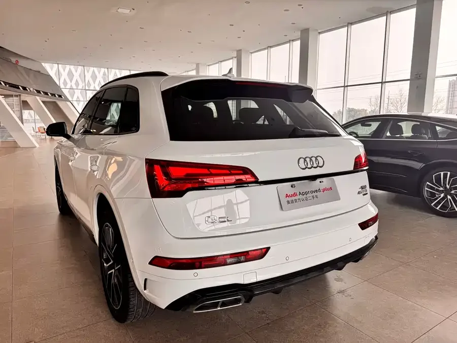 Audi Q5L 2023 45T luxury and dynamic model 2023 — миниатюра 2