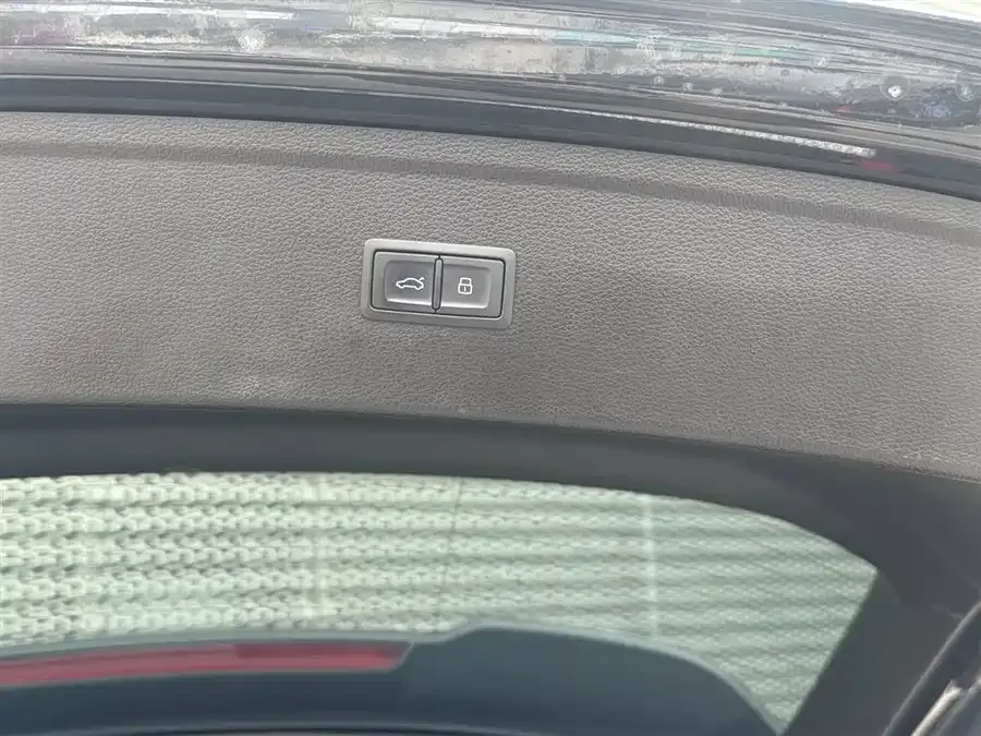 Audi Q5L 2024 45 TFSI Luxury Dynamic Edition 2024 — миниатюра 5