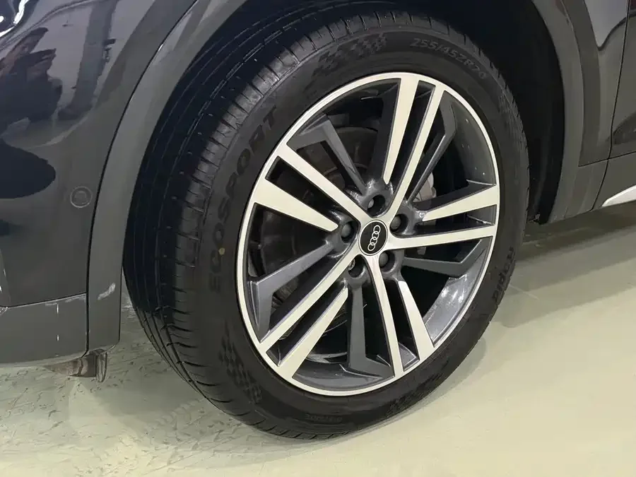 Audi Q5L 2022 40T luxury and elegant model 2022 — миниатюра 5