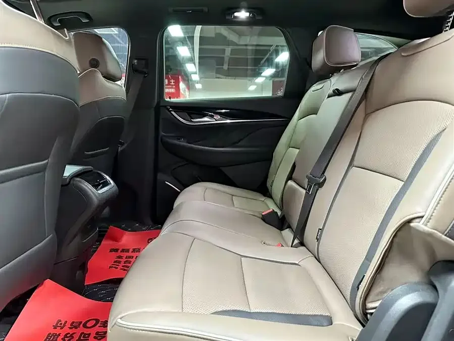 Buick Envision 2022 Angkeqi 652T 4WD flagship model 7 seats 2023 — миниатюра 5