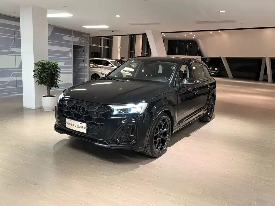 Audi Q7 2024