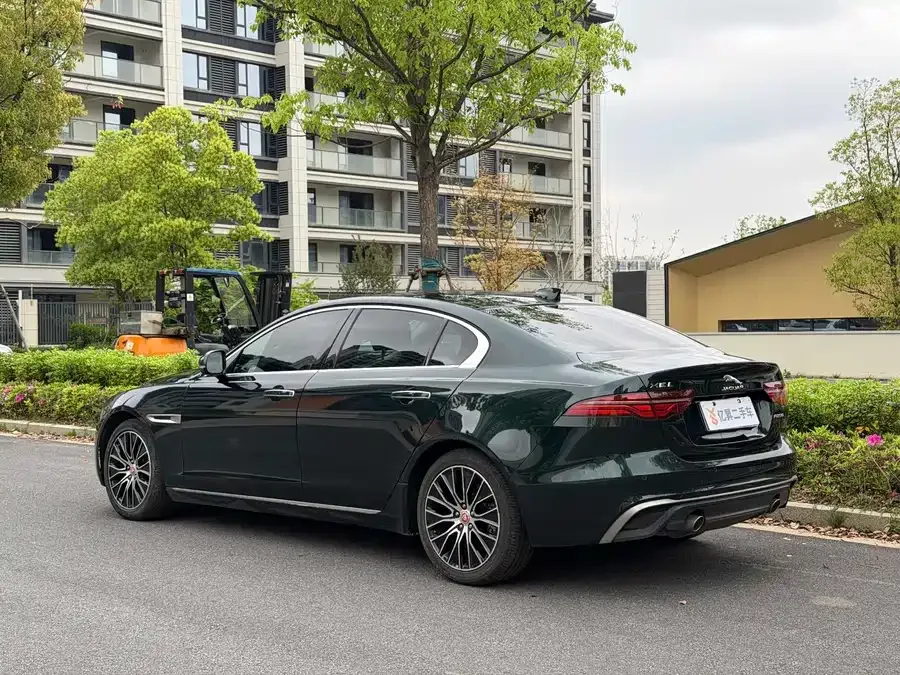 Jaguar XEL 2022 2.0T 250PS R-DYNAMIC S aggressive sports version 2022 — миниатюра 4