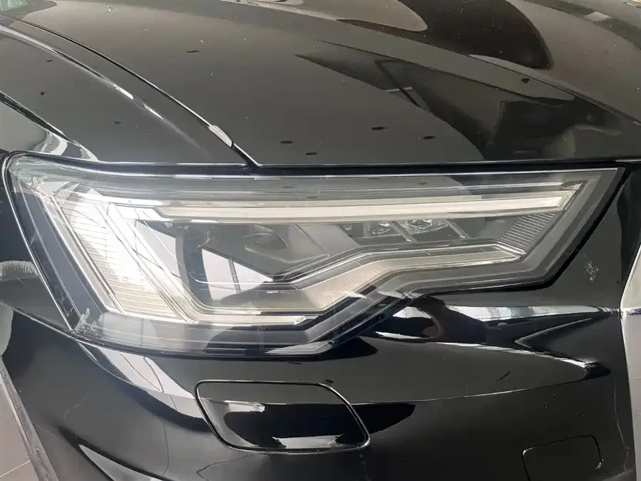 Audi A6L 2025 45 TFSI quattro Selected Dynamic Edition 2025 — миниатюра 5
