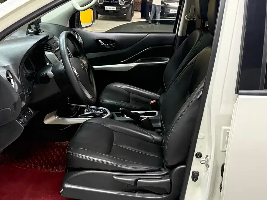 Nissan Terra 2020 Terra 2.5L XL Upper 4WD Automatic 4WD Luxury Edition 2022 — миниатюра 5