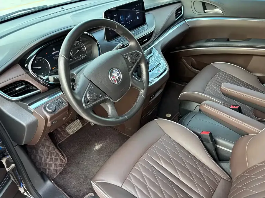 Buick GL8 2022 Land Business Class 652T Premium Edition 2022 — миниатюра 2