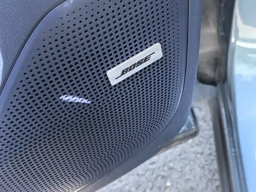 Buick Century Century 2023 2.0T 7-seat Yunshi Edition 2024 — миниатюра 2