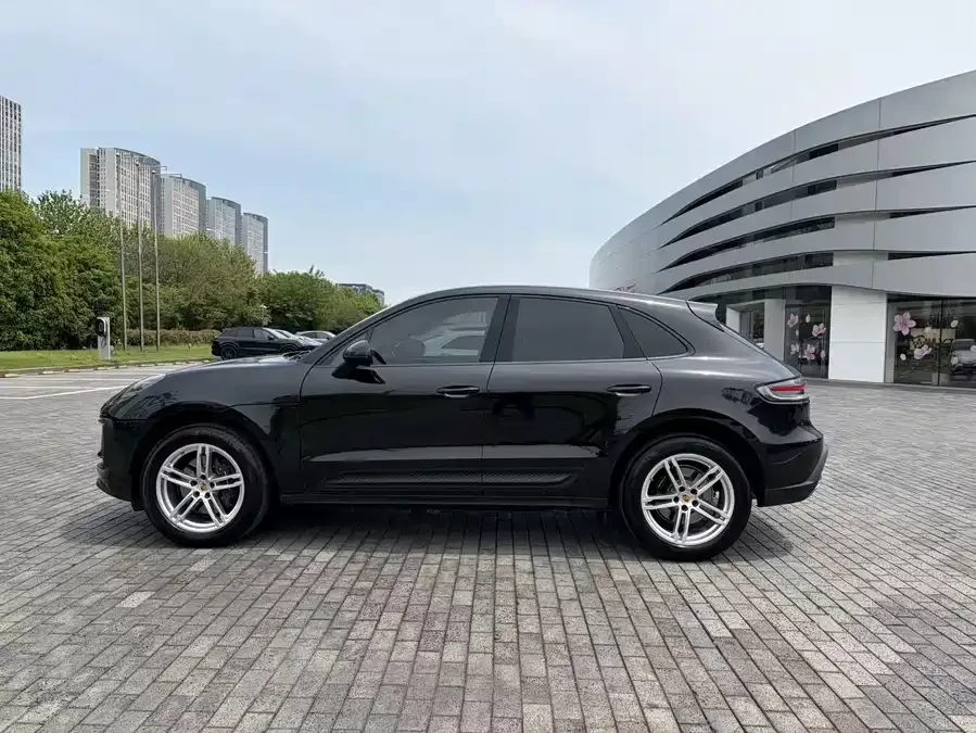 Porsche Macan Macan 2024 Macan 2.0T 2024 — миниатюра 2