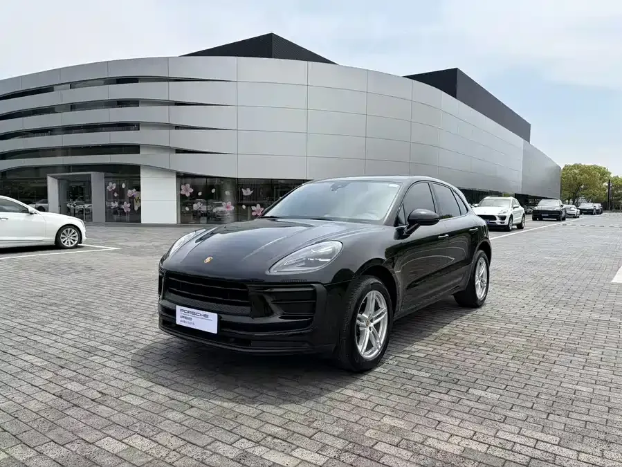 Porsche Macan 2024