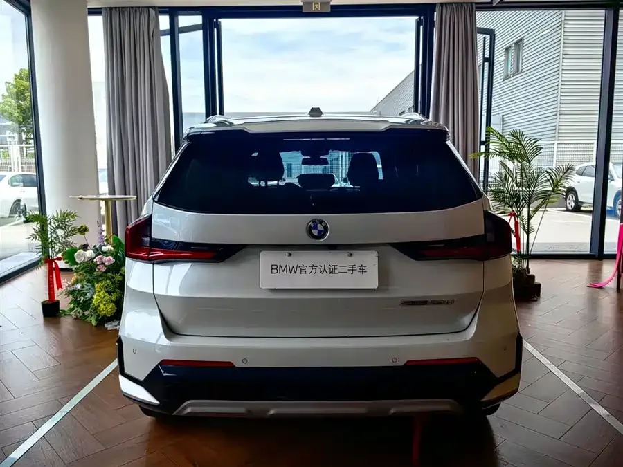 BMW X1 2023 sDrive25Li M Sport Package 2024 — миниатюра 2