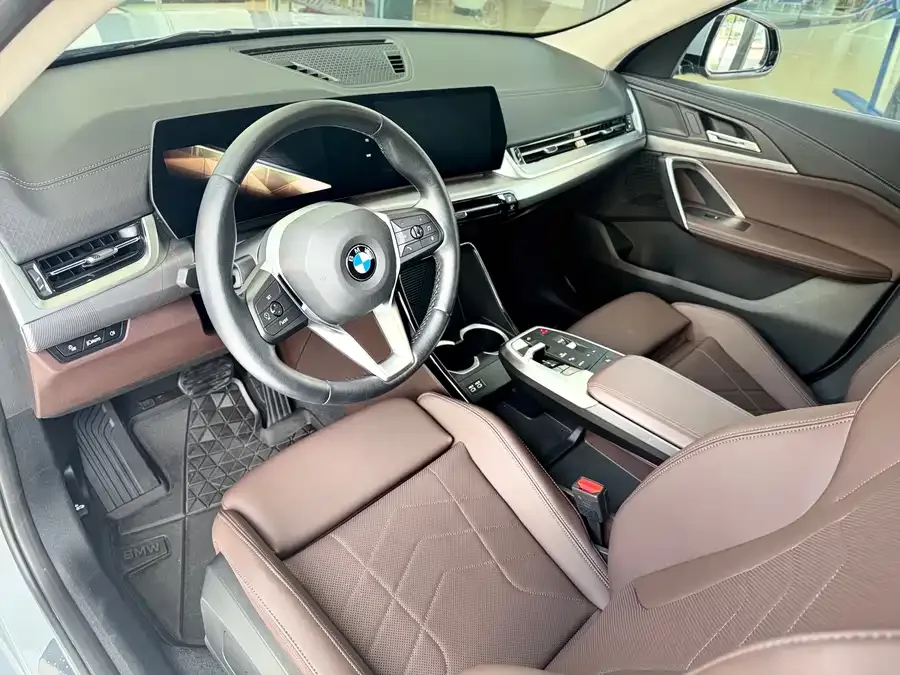 BMW X2 BMW X2 (Imported) 2024 sDrive25i M Sports Package 2025 — миниатюра 3