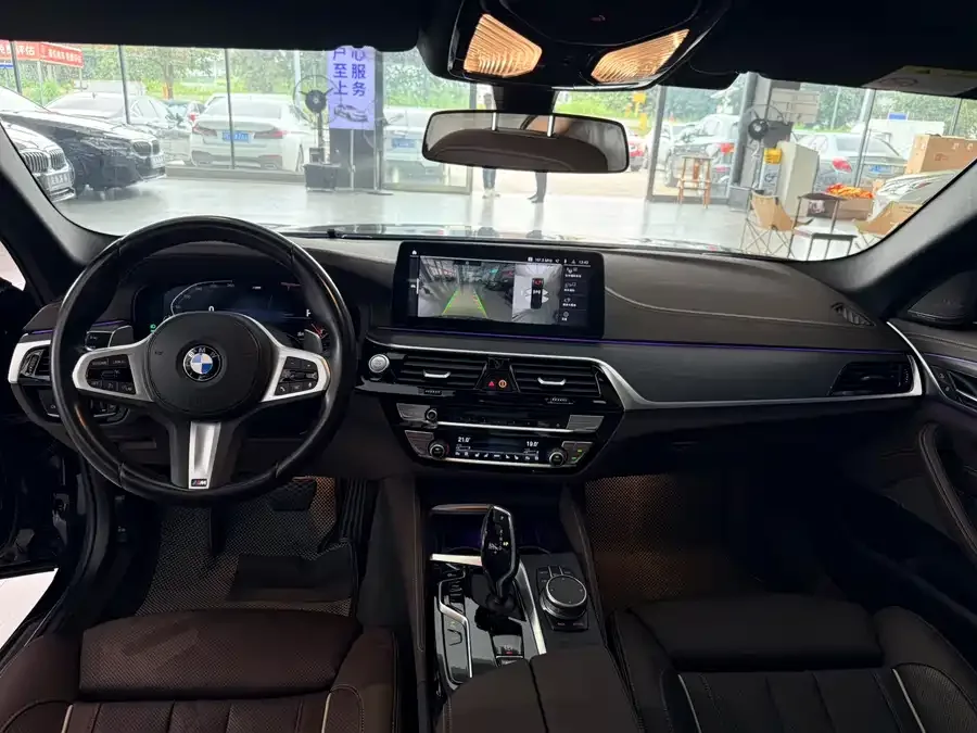 BMW 5 Series BMW 5 Series 2022 facelift 530Li Exclusive M Sport Package 2022 — миниатюра 2