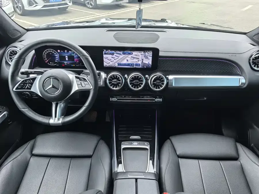 Mercedes-Benz GLB-Class Mercedes-Benz GLB 2025 GLB 220 Fashion Edition 2025 — миниатюра 4