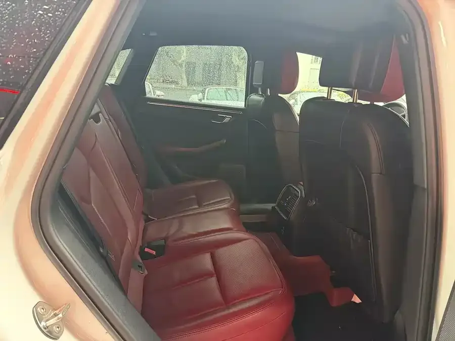 Porsche Macan Macan 2024 Macan 2.0T 2024 — миниатюра 3