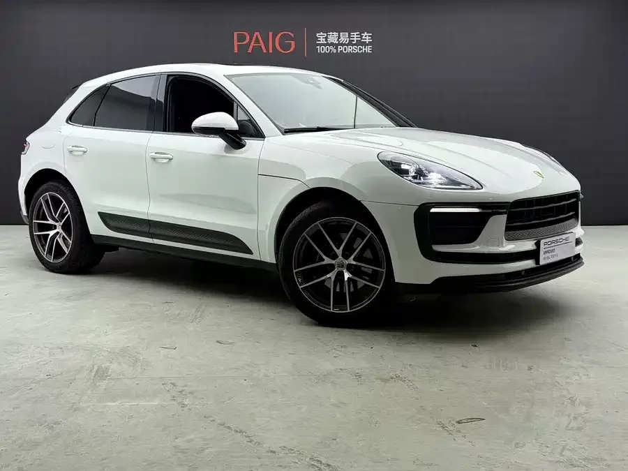Porsche Macan 2025