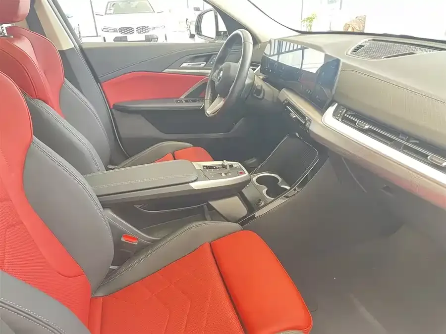 BMW X2 BMW X2 (Imported) 2024 sDrive25i M Sports Package 2025 — миниатюра 3