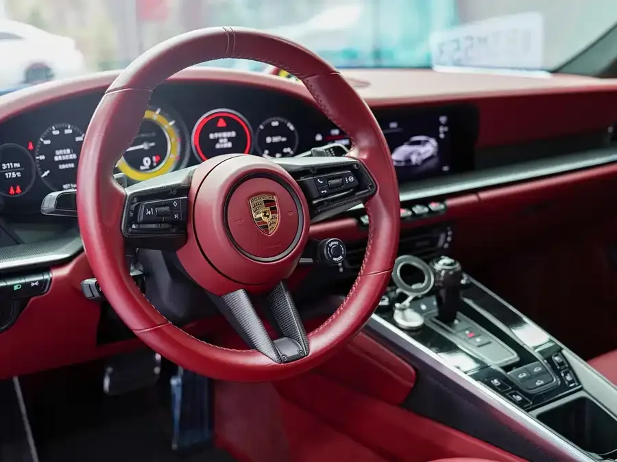Porsche 911 2022 Turbo S 3.7T 2022 — миниатюра 5