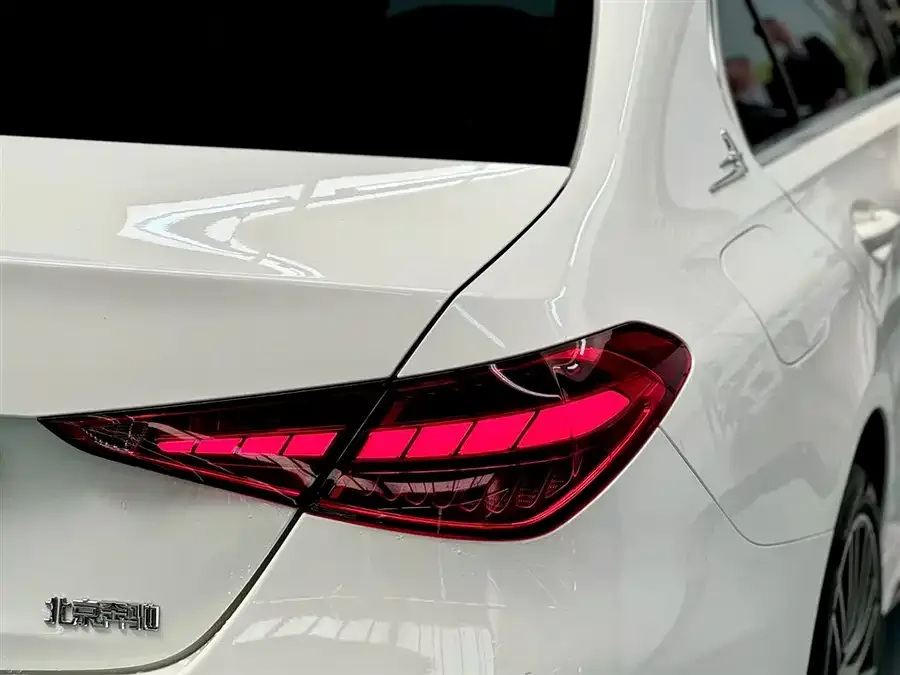 Mercedes-Benz Class C Mercedes-Benz C-Class 2024 C 200 L Sports Edition 2024 — миниатюра 2