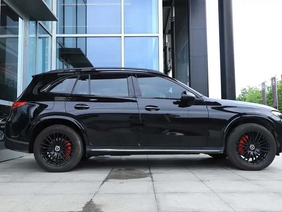 Mercedes-Benz GLC-Class Mercedes-Benz GLC 2024 GLC 300 L 4MATIC dynamic 5-seater 2024 — миниатюра 3