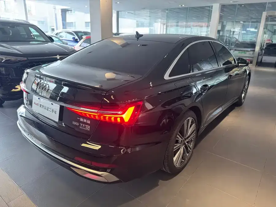 Audi A6L 2025 55 TFSI quattro Premium Dynamic Edition 2025 — миниатюра 4