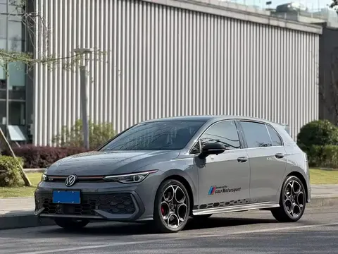 Volkswagen GOLF GTI 2025 buy in Moscow